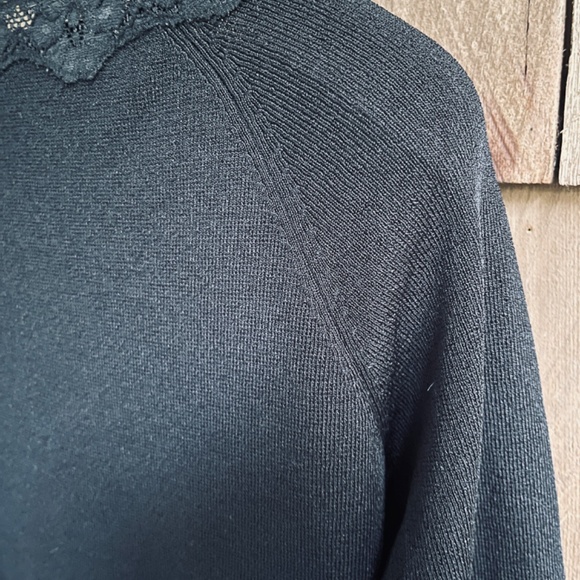 Studio London Black Thin Knitted Top Blouse with Lace Trim Short Sleeve Size L - Picture 11 of 12